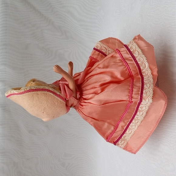 Collectible Vintage Storybook Doll Plastic Sleepy Eyes - Picture 10 of 11